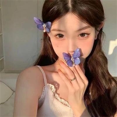 小鱼莉莉