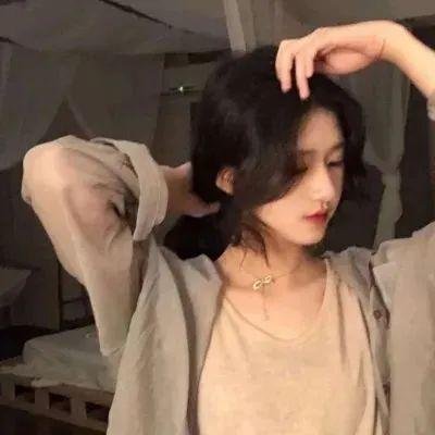 女记者的日记